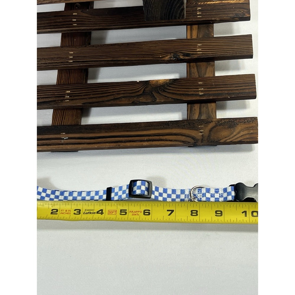 Plastic Clip Collar - Checker Blue /White - 1/2" Wide - Fits 6-9" Neck - Small - Picture 4 of 6